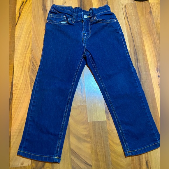 TRUE RELIGION -Boy size 4 pants barely worn. With adjustable waist. - Picture 6 of 8